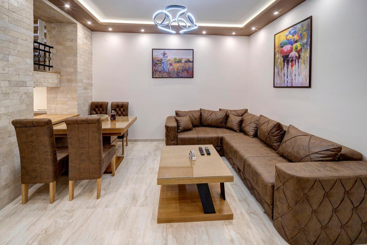 Apartment Kaliopi Белград Екстериор снимка